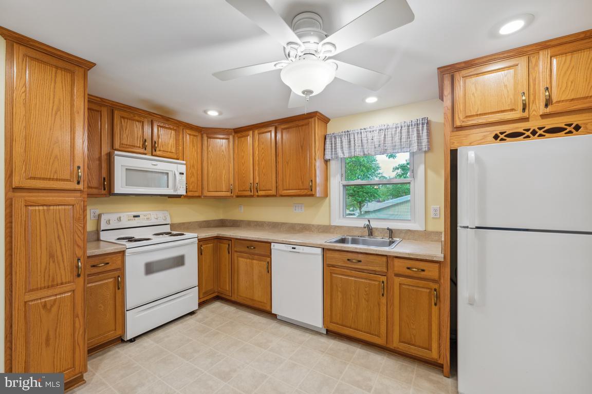 2114 Dennis Road Waldorf, MD 20601 - Photo 9 of 25