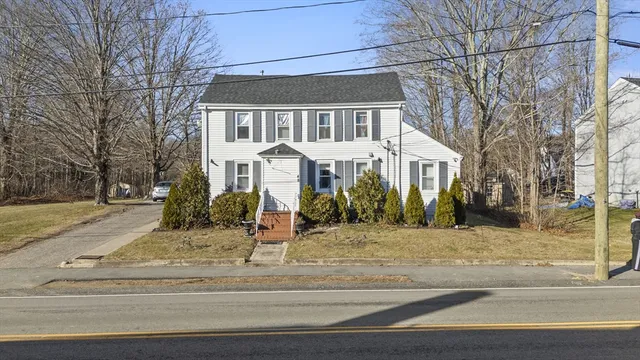 $699,000 | 48 Wall Street, Bridgewater, MA 02324