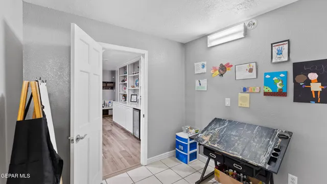 $799,999 | 871 Via Alegre Lane, El Paso, TX 79912