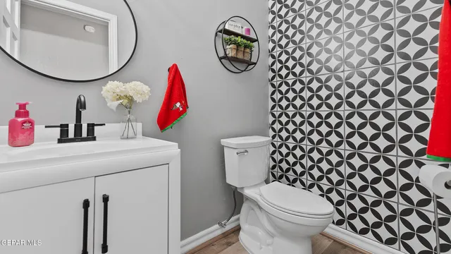 $799,999 | 871 Via Alegre Lane, El Paso, TX 79912