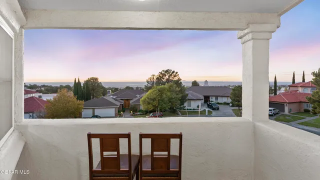 $799,999 | 871 Via Alegre Lane, El Paso, TX 79912