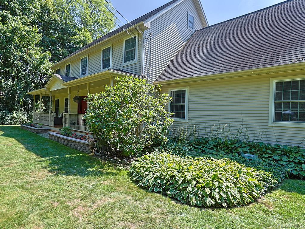 211 Colden Hill Road Newburgh, NY 12550 - Photo 5 of 49