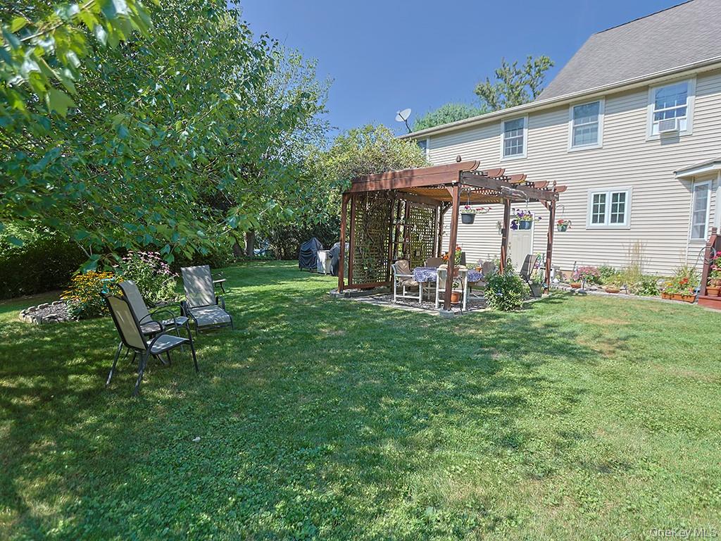 211 Colden Hill Road Newburgh, NY 12550 - Photo 7 of 49