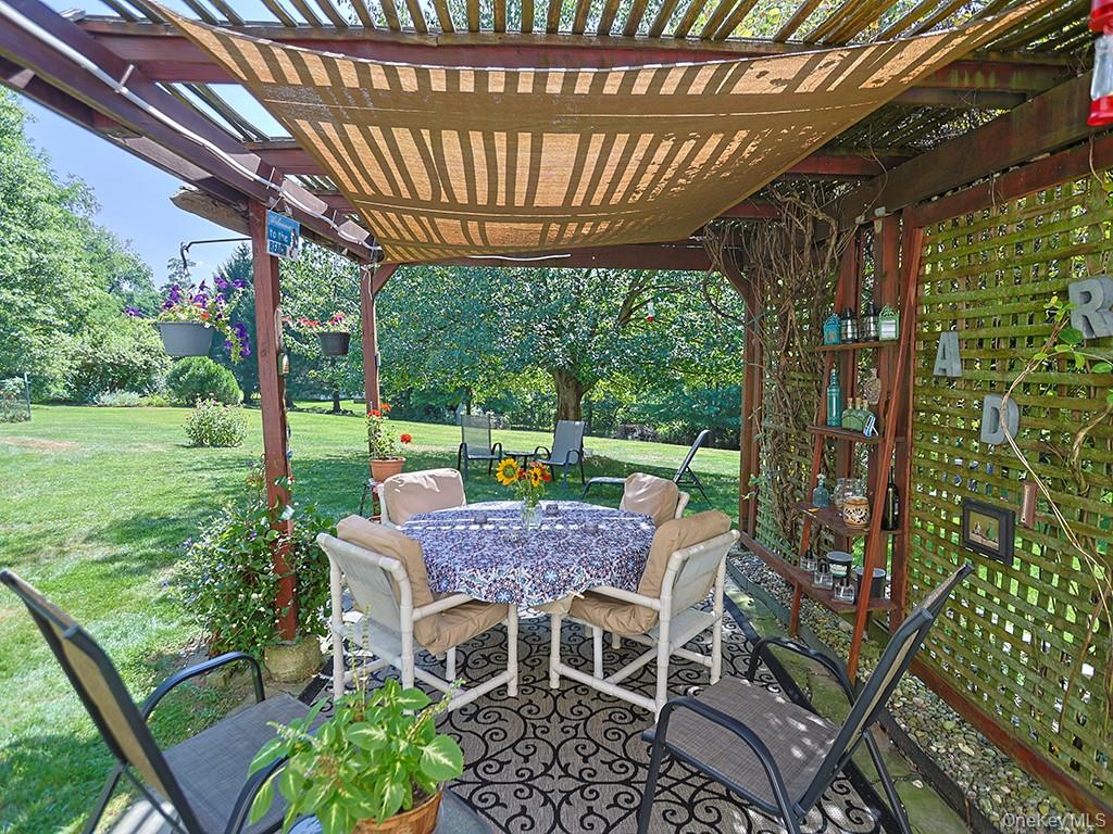 211 Colden Hill Road Newburgh, NY 12550 - Photo 8 of 49