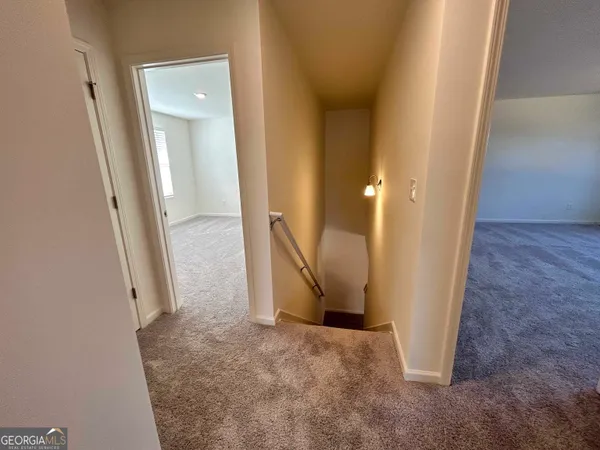 $2,195 | 397 Bentwater Way, Hoschton, GA 30548
