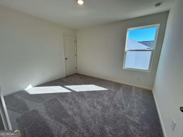 $2,195 | 397 Bentwater Way, Hoschton, GA 30548