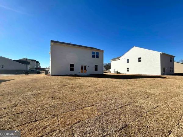 $2,195 | 397 Bentwater Way, Hoschton, GA 30548