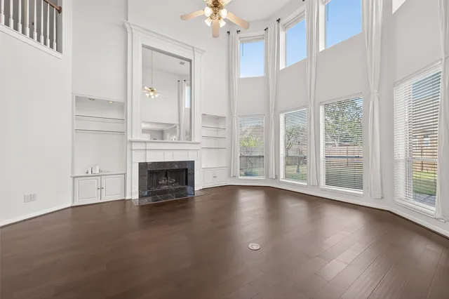 $469,900 | 5911 Canyon Brook Court, Sugar Land, TX 77479