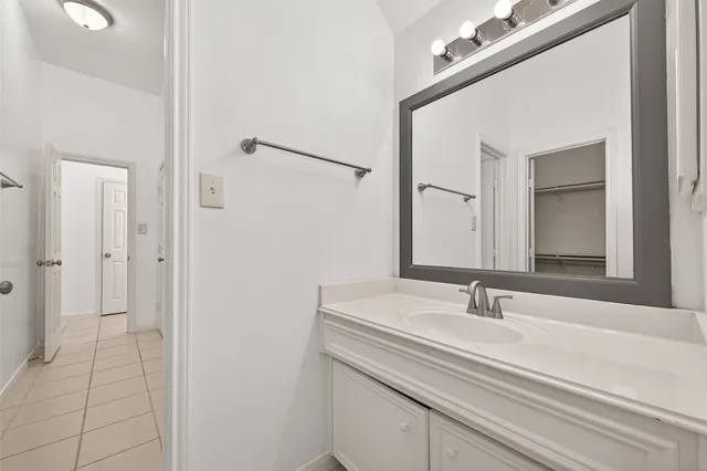 $469,900 | 5911 Canyon Brook Court, Sugar Land, TX 77479