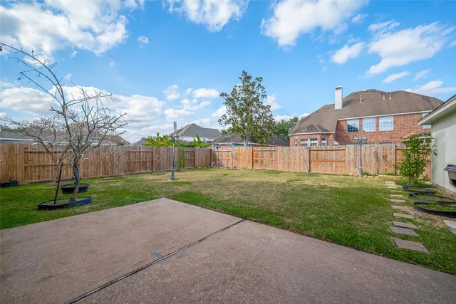 $469,900 | 5911 Canyon Brook Court, Sugar Land, TX 77479
