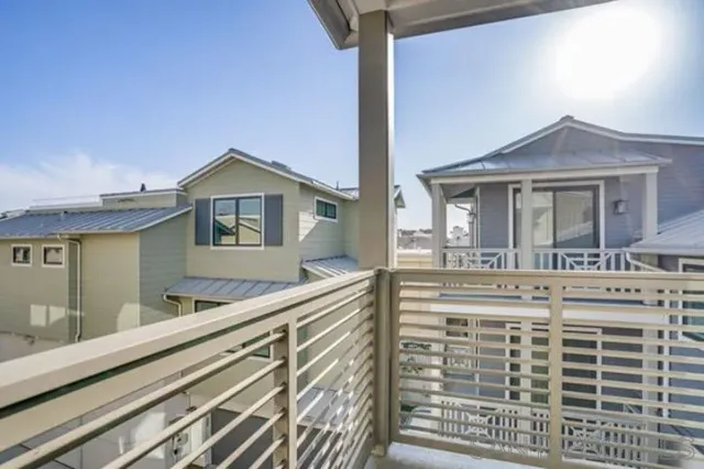 $30,000 | 710 E Avenue, Coronado, CA 92118