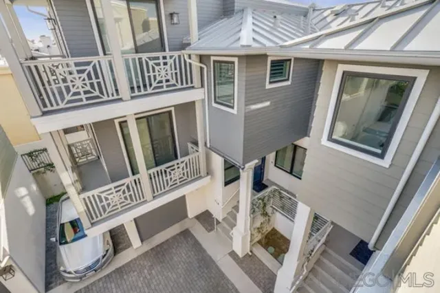 $30,000 | 710 E Avenue, Coronado, CA 92118