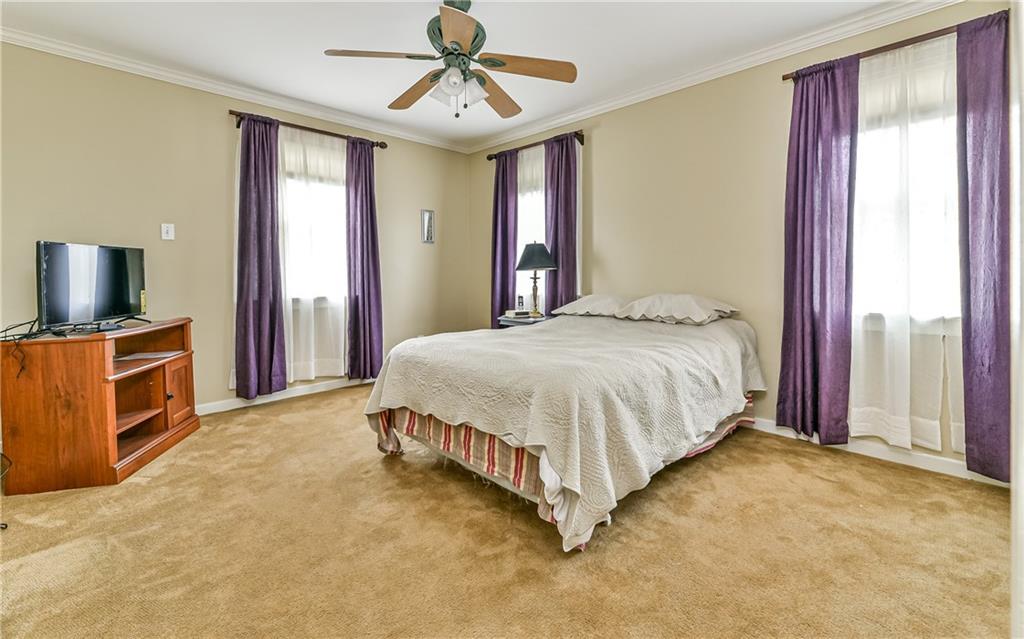 237 Clearview Road Pittsburgh, PA 15202 - Photo 21 of 25 Bedroom 4
