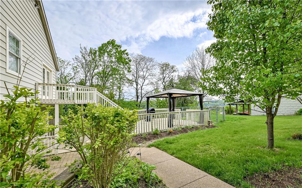 237 Clearview Road Pittsburgh, PA 15202 - Photo 5 of 25 Gallery Image 5