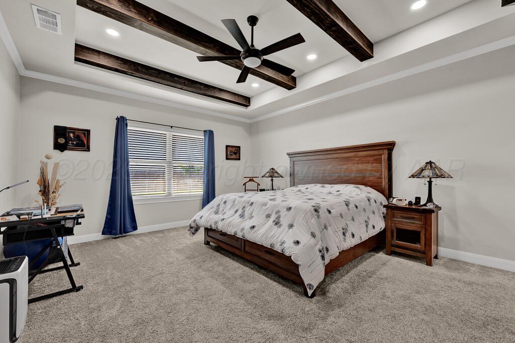 13621 Silverpointe Road Amarillo, TX 79124 - Photo 18 of 41 Primary Bedroom
