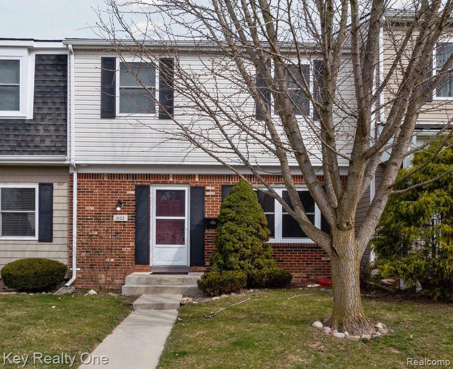 1122 Liberty Belle Court Rochester Hills, MI 48307 - Photo 1 of 28