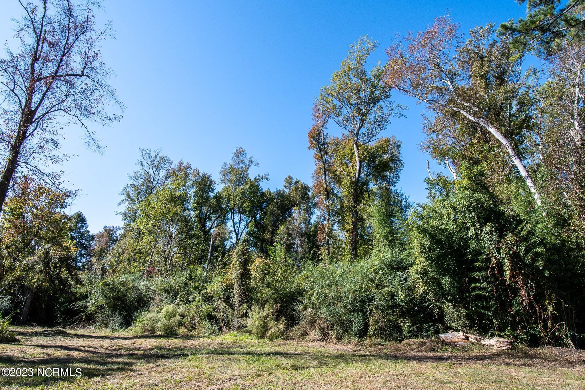 112 Tradewinds Road Newport, NC 28570 - Photo 18 of 19 1 (20)