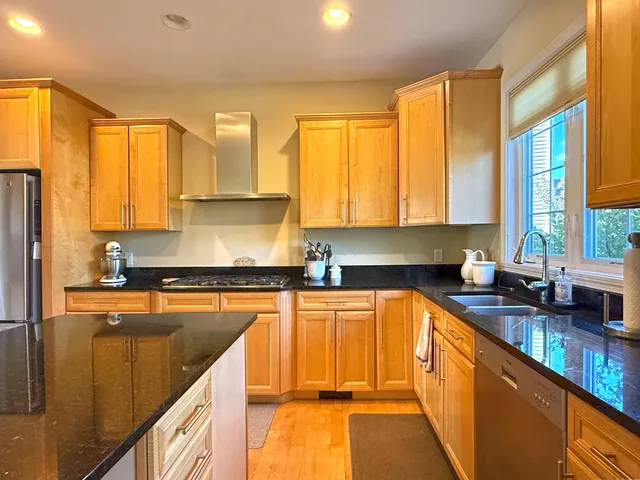 $625,000 | 144 Fields Road, Middlebury, VT 05753