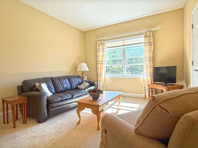 $625,000 | 144 Fields Road, Middlebury, VT 05753