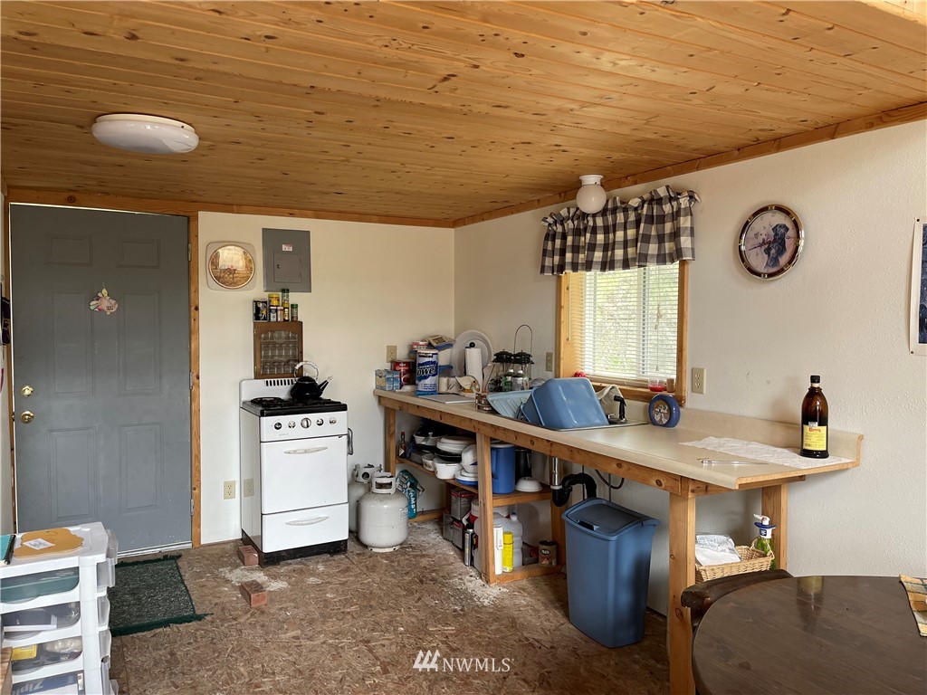 5 Bjork Ranch Road Curlew, WA 99118 - Photo 12 of 30 Gallery Image 12