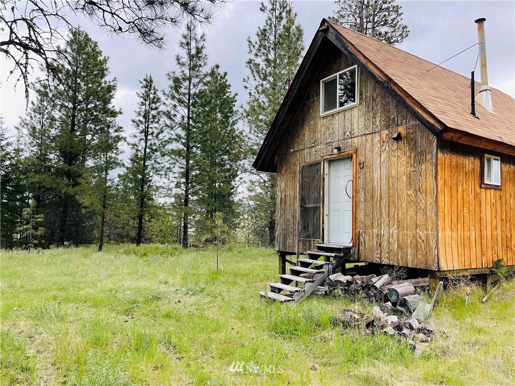 5 Bjork Ranch Road Curlew, WA 99118 - Photo 3 of 30 Gallery Image 3