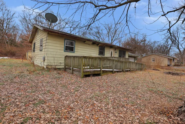 $99,900 | 2627 Birch Tree Lane, Demotte, IN 46310