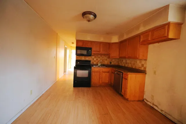 $99,900 | 2627 Birch Tree Lane, Demotte, IN 46310