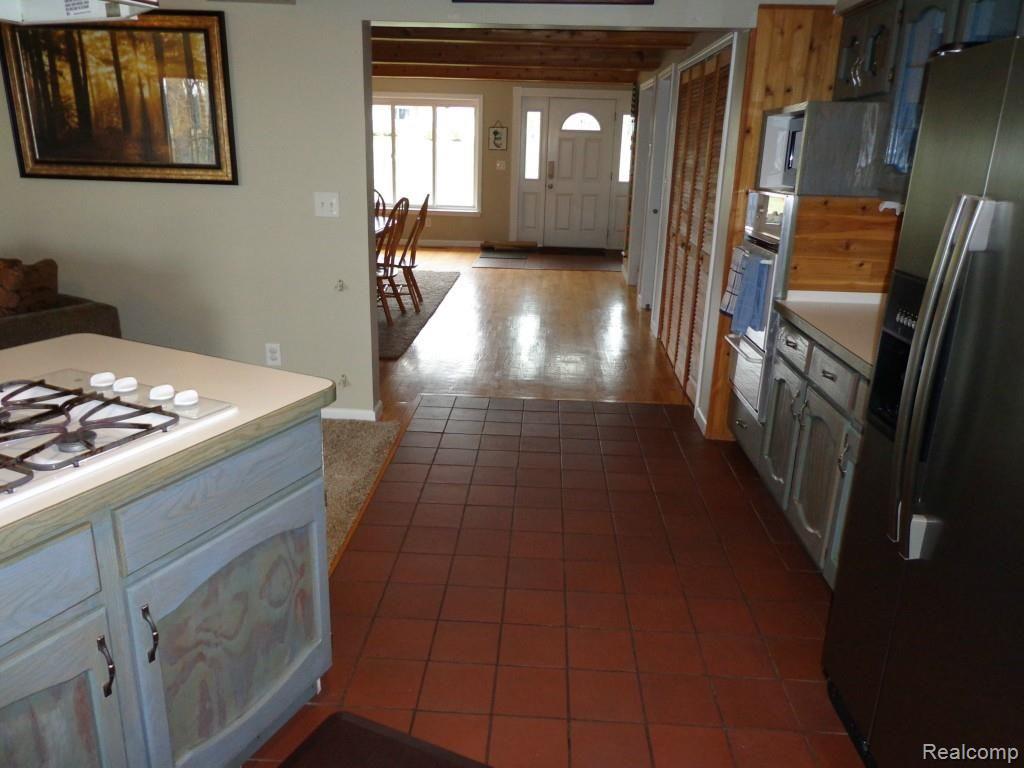 3936 Hedgerow Lane Rochester, MI 48306 - Photo 11 of 27 DSC01452 (1).jpg