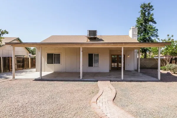 $2,155 | 6232 West Laredo Street, Chandler, AZ 85226