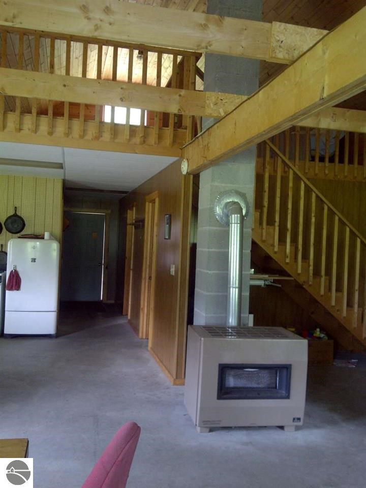 9580 No 19 Road Buckley, MI 49620 - Photo 11 of 22 1790661-10.JPG