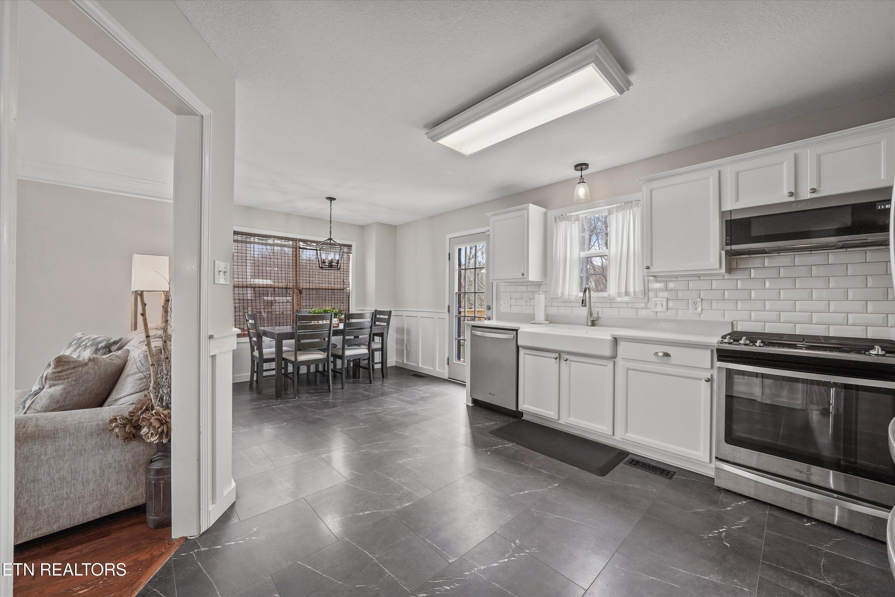 3323 Red Meadow Road Knoxville, TN 37931 - Photo 16 of 46 16-3323 Red Meadow Rd 13