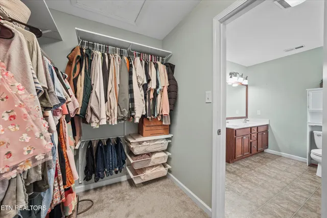 $479,900 | 3323 Red Meadow Road, Knoxville, TN 37931