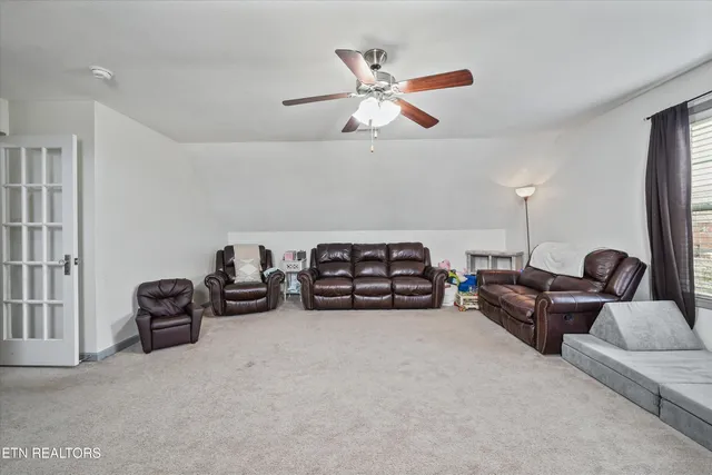 $479,900 | 3323 Red Meadow Road, Knoxville, TN 37931