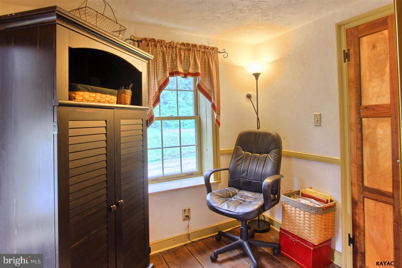 1600 Westminster Road Hanover, PA 17331 - Photo 15 of 29