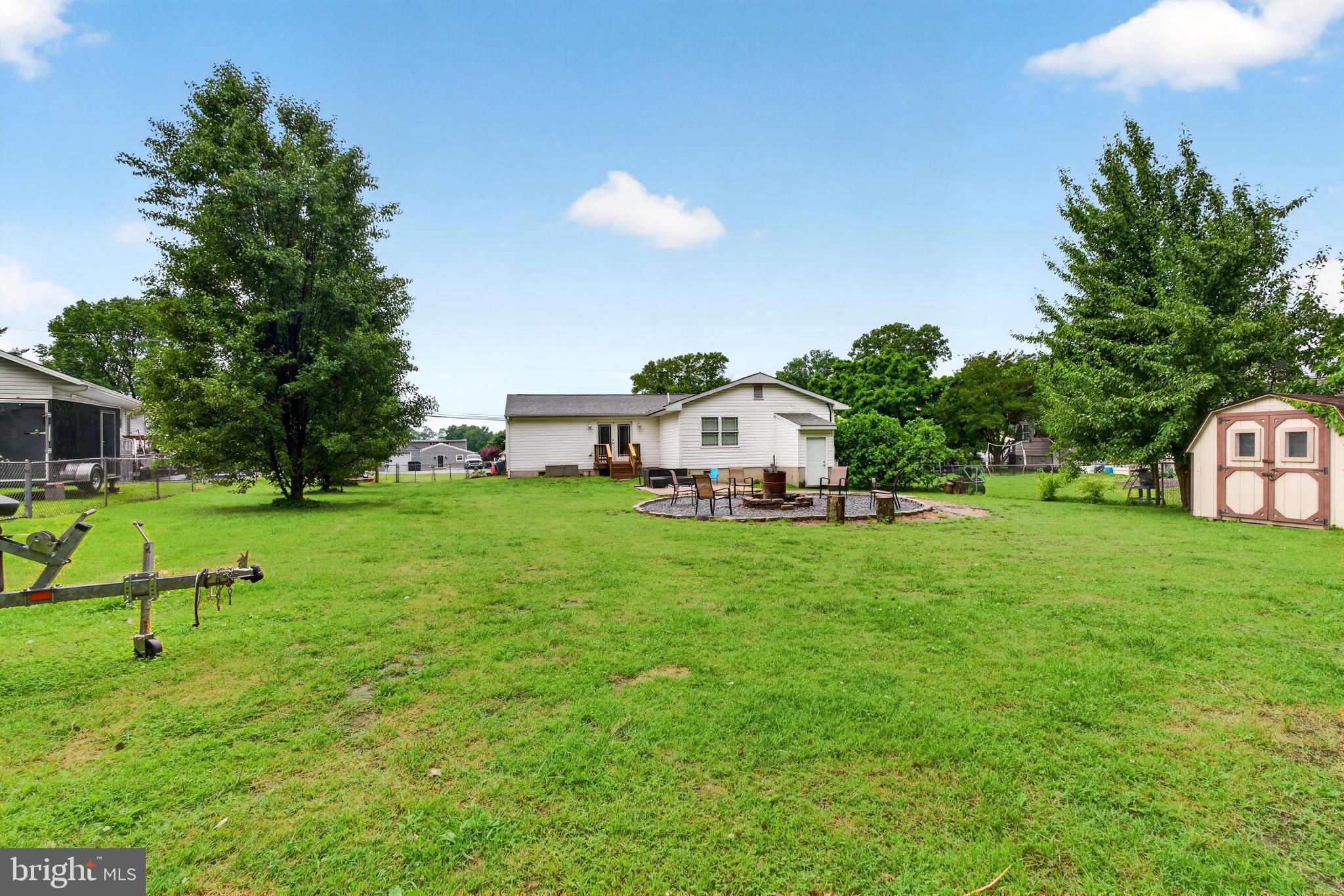7541 Old Battle Grove Road Dundalk, MD 21222 - Photo 4 of 33