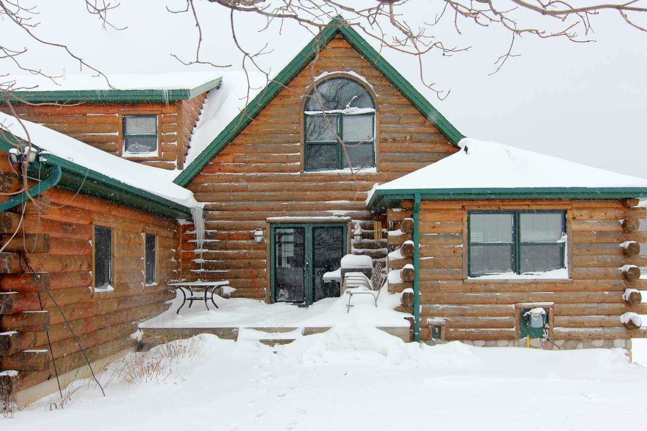 7891 Florey's Ranch Road Grawn, MI 49637 - Photo 43 of 44 1810600-42.JPG