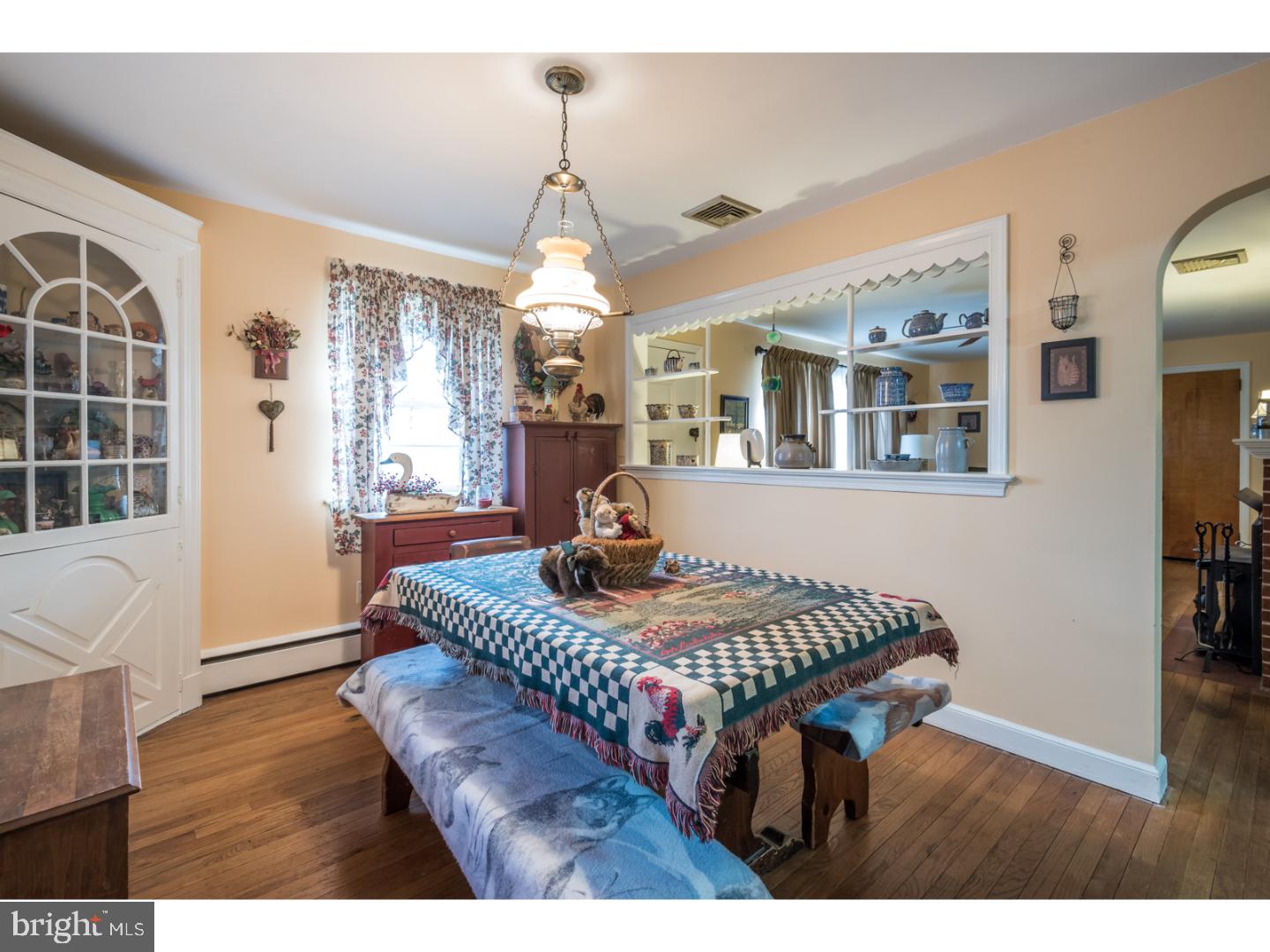 411 East Moyer Road Pottstown, PA 19464 - Photo 7 of 25 Dining Room