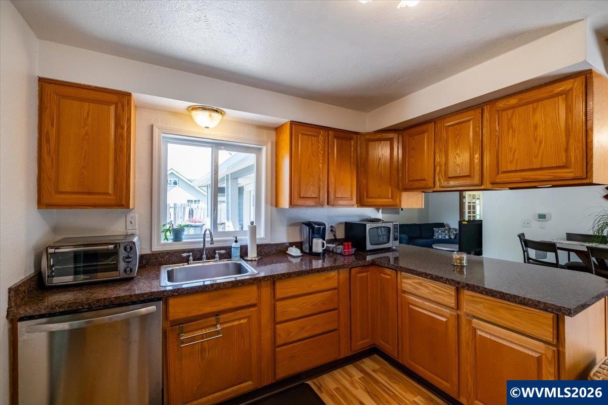 1375 Southwest Elm Street Albany, OR 97321 - Photo 14 of 42
