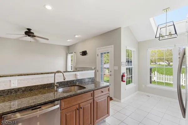 $520,000 | 1211 Burrows Drive, Greenwich, NJ 08886