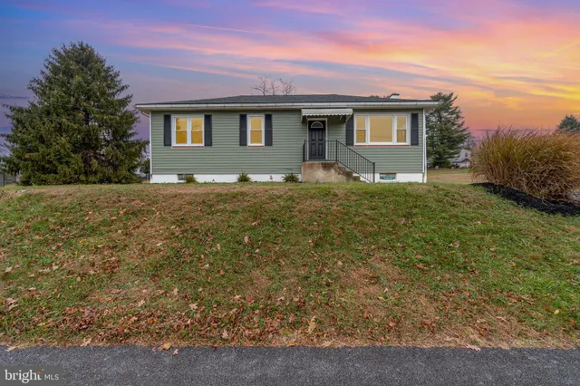 $279,500 | 1019 Laurel Street, Lebanon, PA 17046