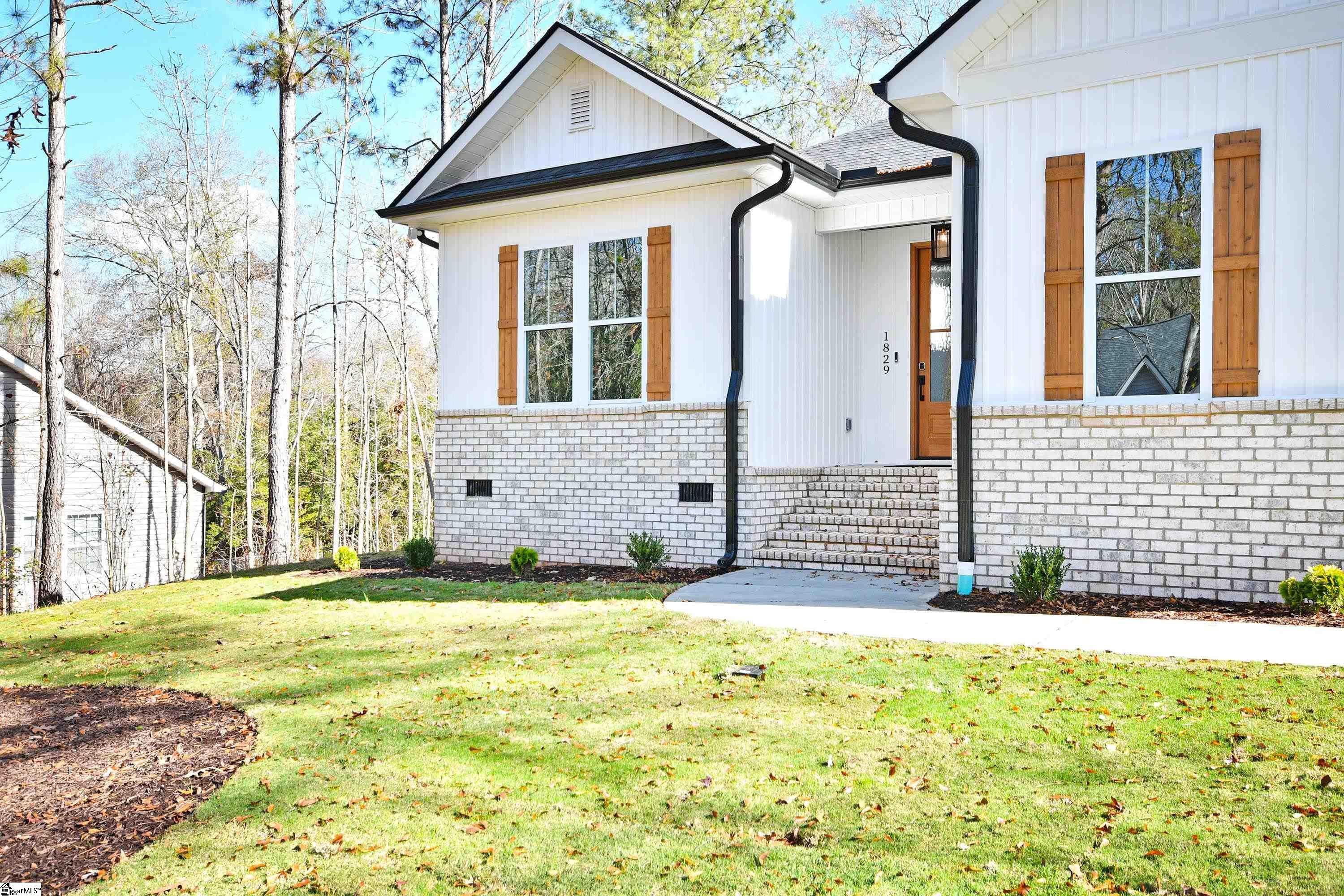 1829 Kiki Cece Lane Anderson, SC 29621 - Photo 2 of 40