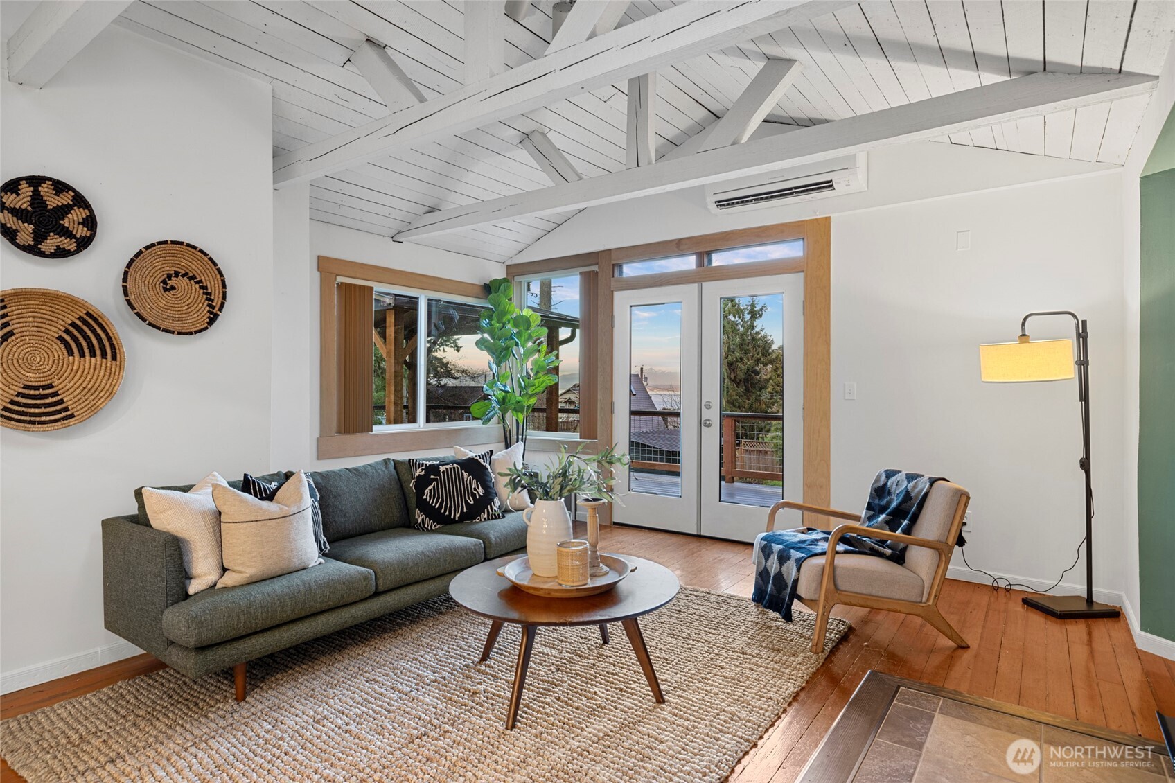 6897 Helena Street Clinton, WA 98236 - Photo 13 of 40