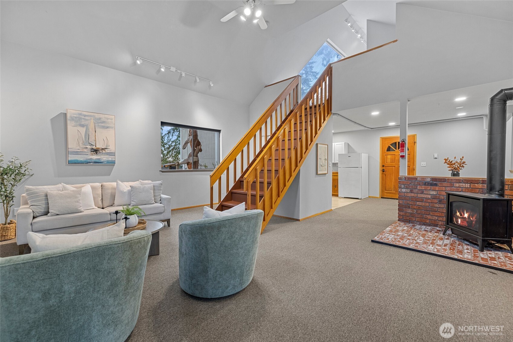 6897 Helena Street Clinton, WA 98236 - Photo 22 of 40