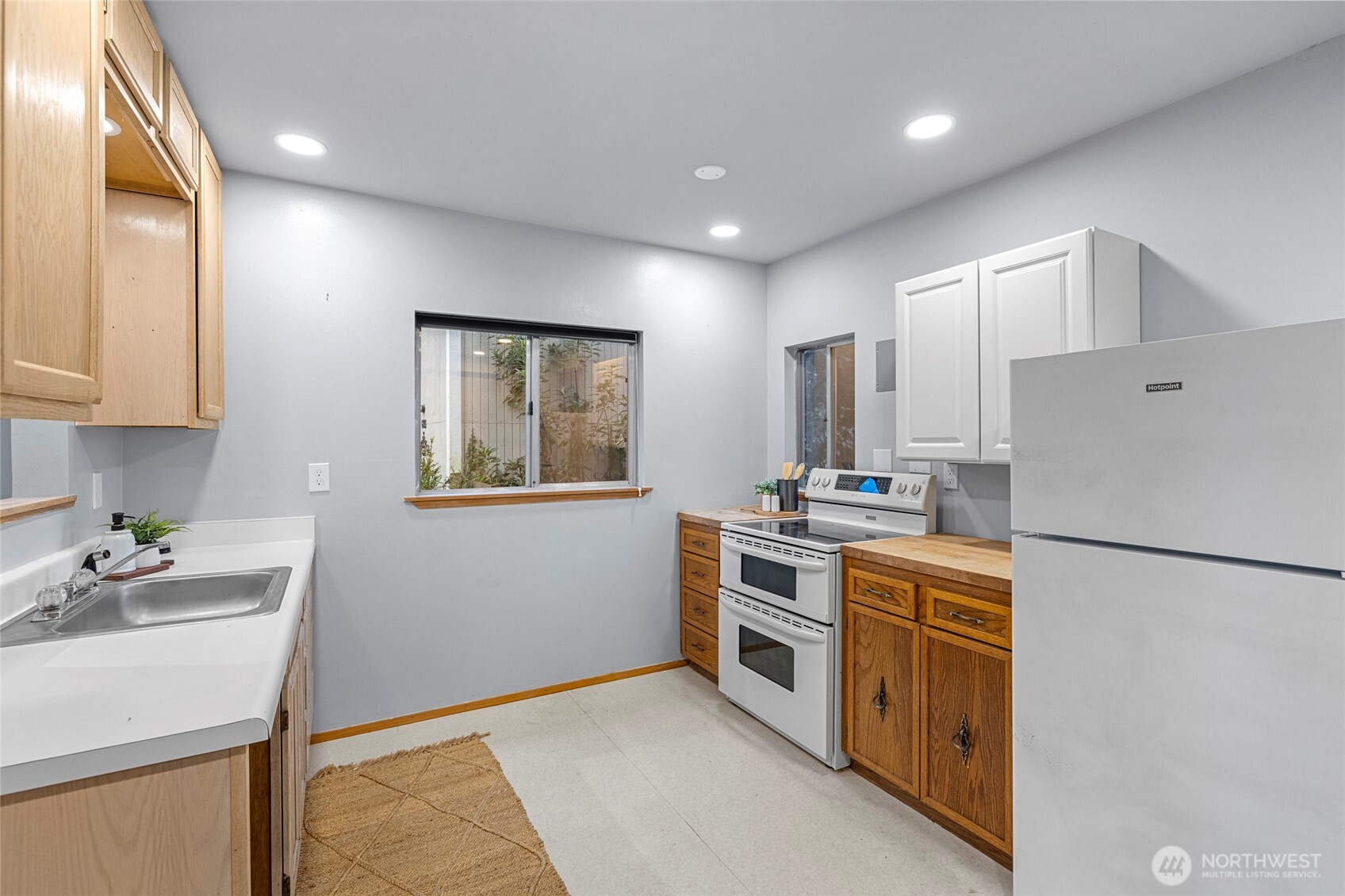 6897 Helena Street Clinton, WA 98236 - Photo 26 of 40