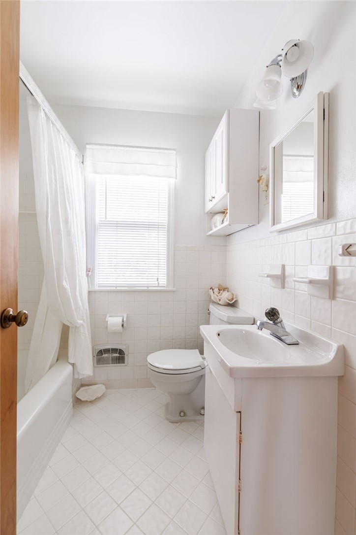 1449 Spencerport Road Gates, NY 14606 - Photo 27 of 31