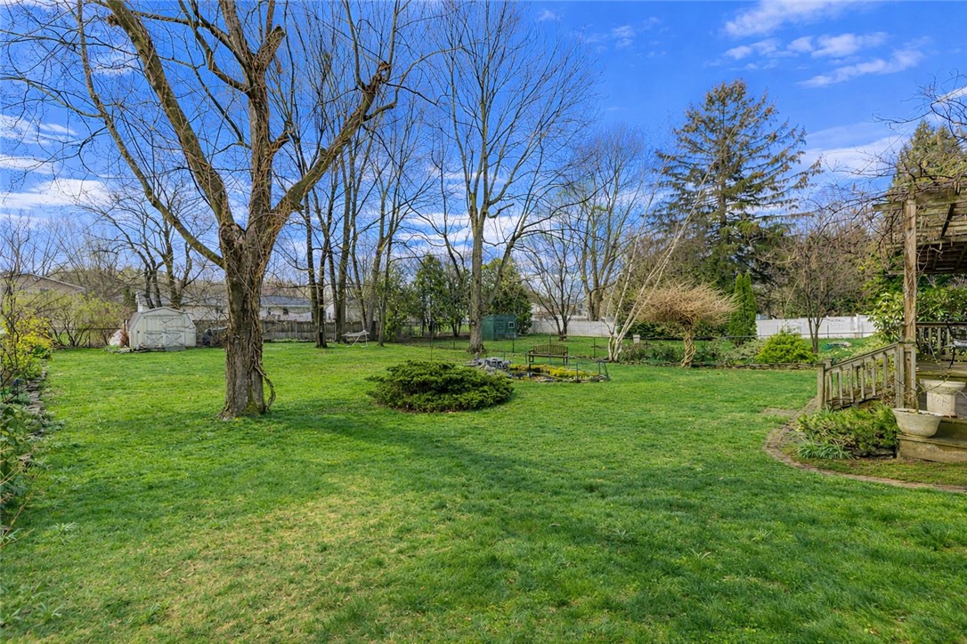 1449 Spencerport Road Gates, NY 14606 - Photo 9 of 31