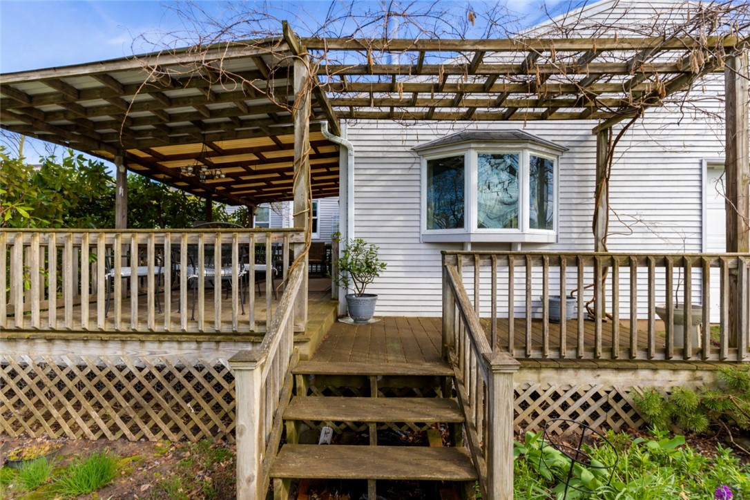 1449 Spencerport Road Gates, NY 14606 - Photo 10 of 31