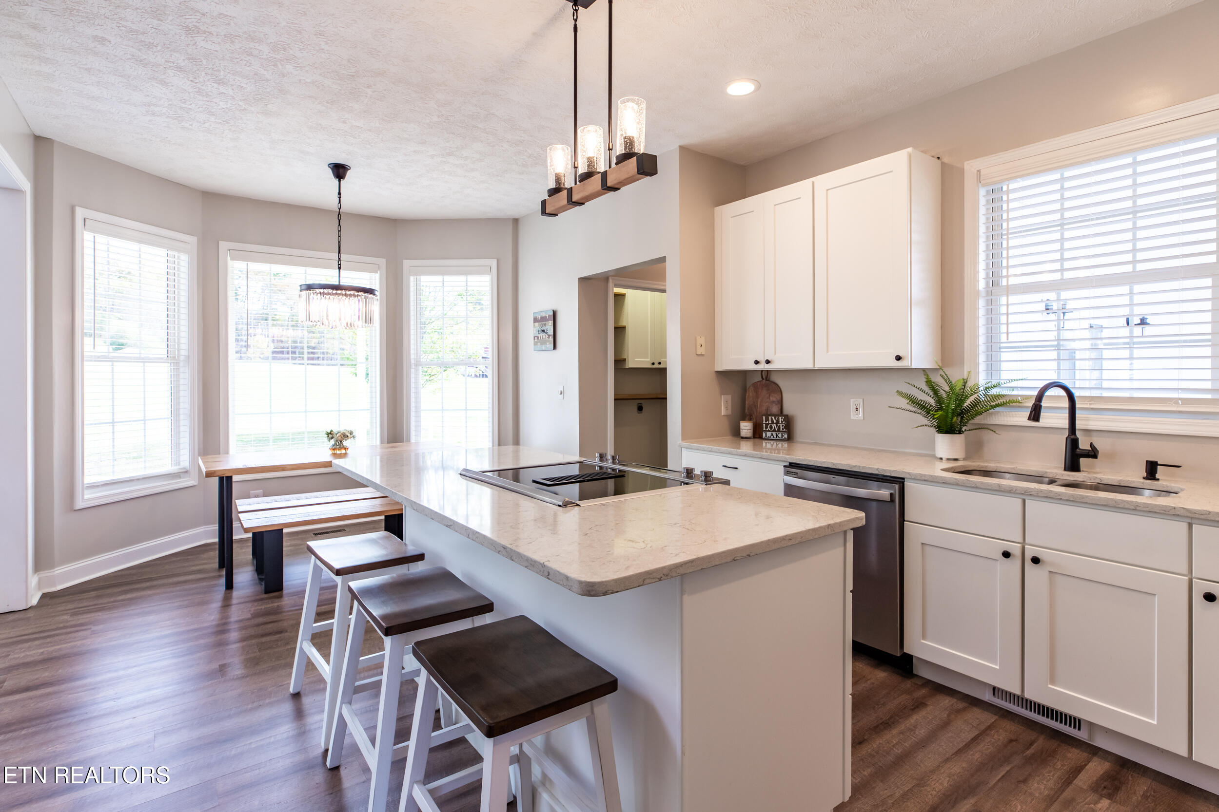 277 Deerfield Way La Follette, TN 37766 - Photo 19 of 60 Kitchen to Breakfast