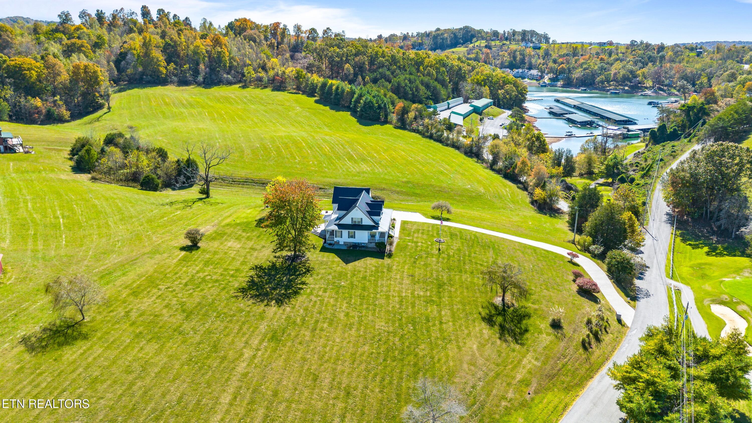 277 Deerfield Way La Follette, TN 37766 - Photo 5 of 59 Deerfield 4