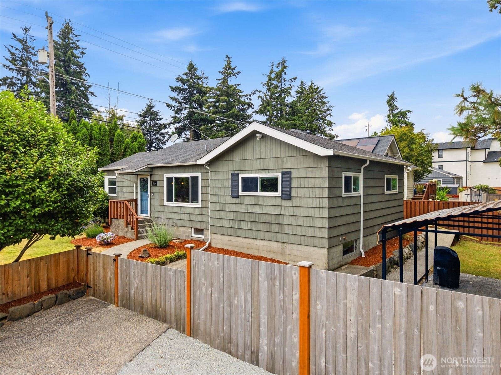 316 Southwest 124th Street Seattle, WA 98146 - Photo 32 of 37